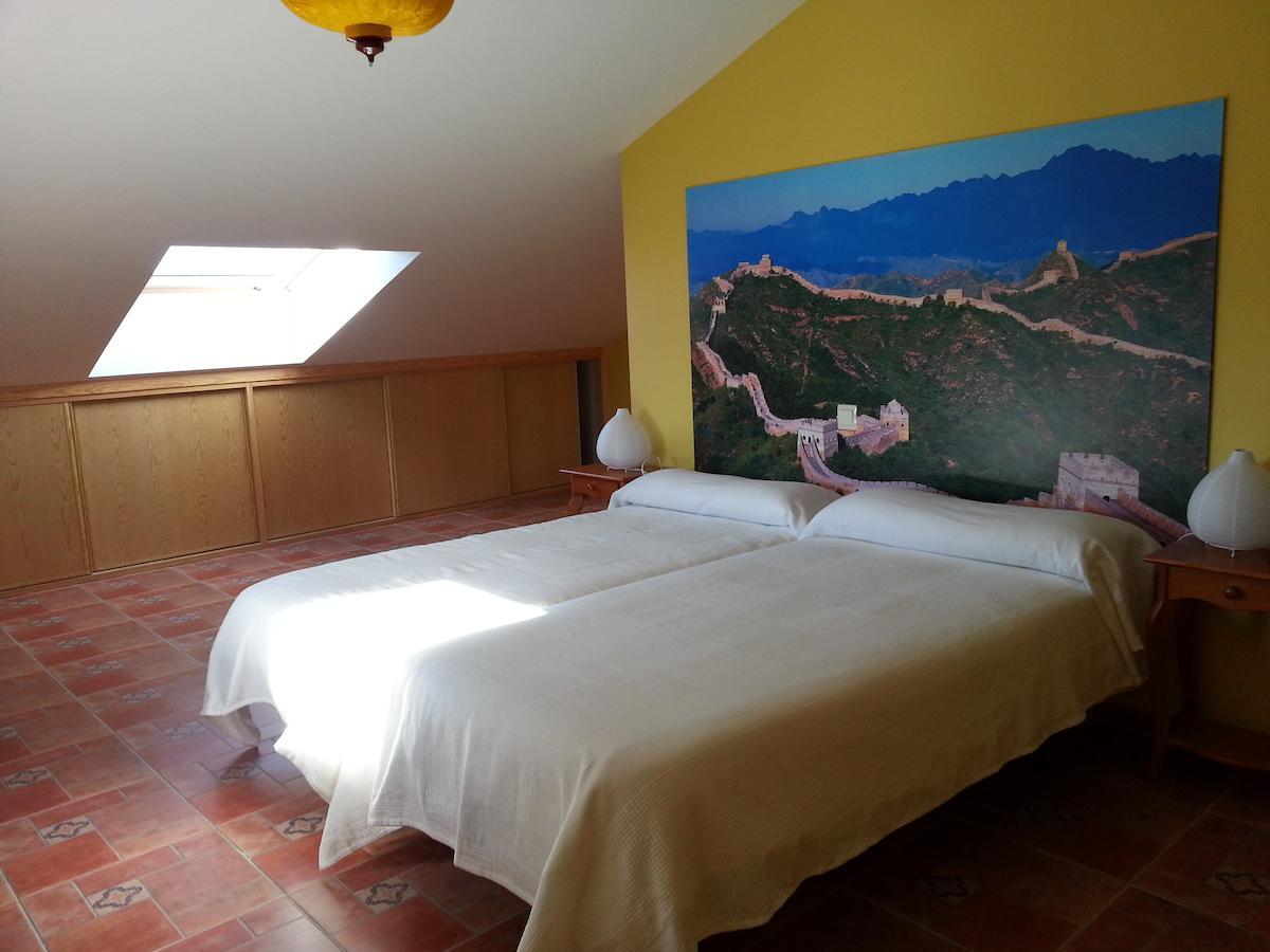 Hotel Rural La Casa Del Tio Telesforo Trescasas Zimmer foto