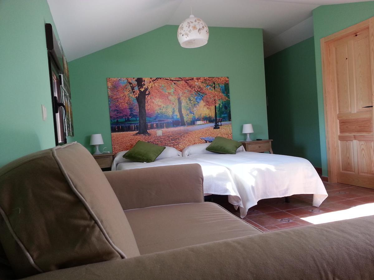 Hotel Rural La Casa Del Tio Telesforo Trescasas Zimmer foto